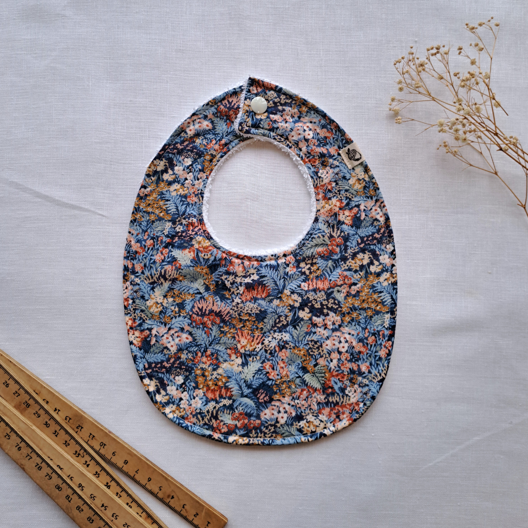 Little Acorn Liberty Bib 'Connie Evelyn' - Blue / Salmon