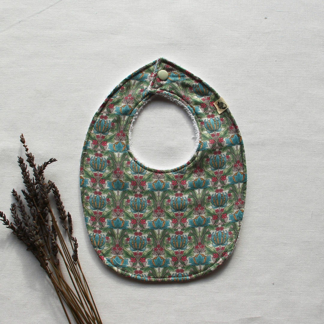 Little Acorn Liberty Bib 'Danuna' - Soft Green