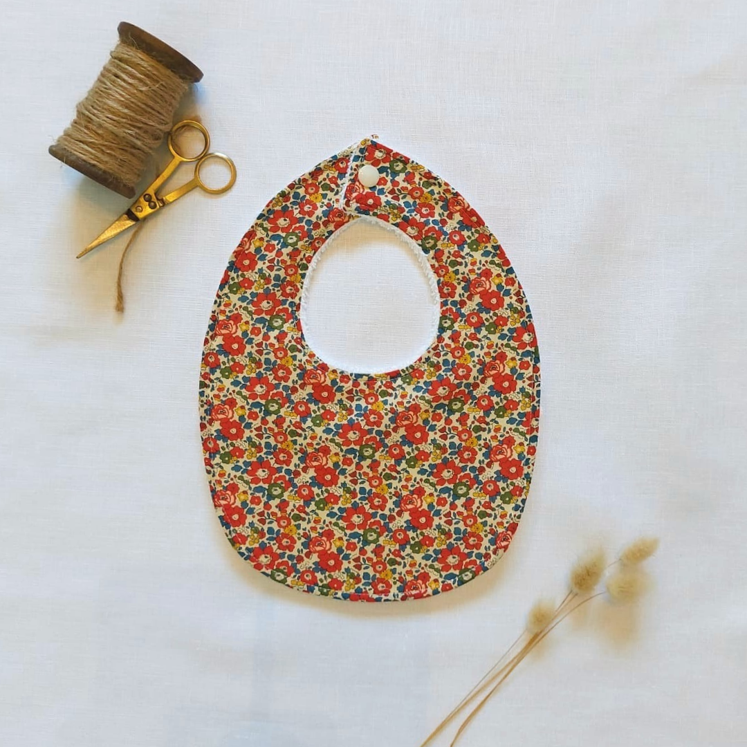 Little Acorn Liberty Bib 'Betsy Ann' - Red/Olive